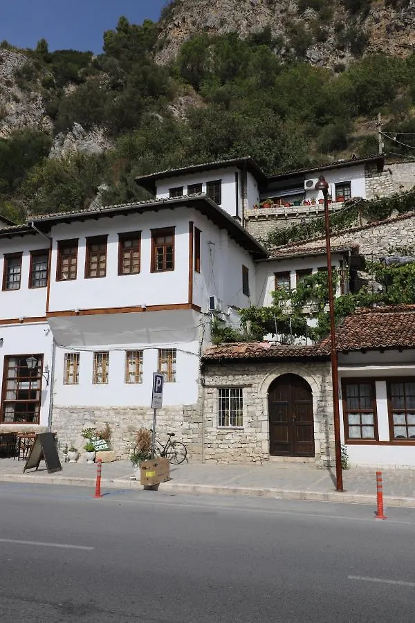 Badejani Room Berat 0*,  Albania