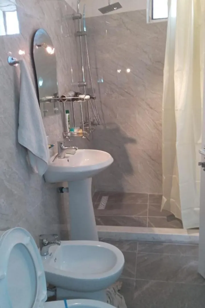 Badejani Room Berat Homestay